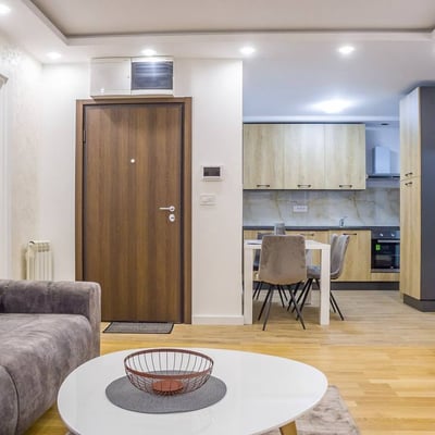 Аренда просторной 3-комнатной квартиры, 56 м², район Звездара, Белград, Сербия